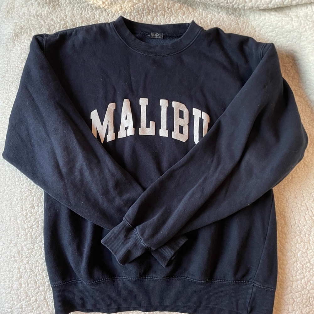 BRANDY MELVILLE - crewneck